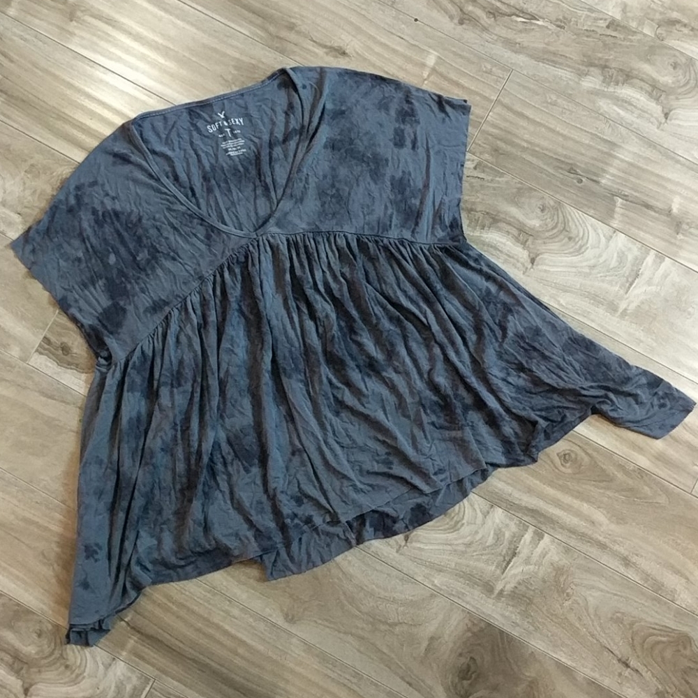 AMERICAN EAGLE Tie Dye Soft & Sexy Top